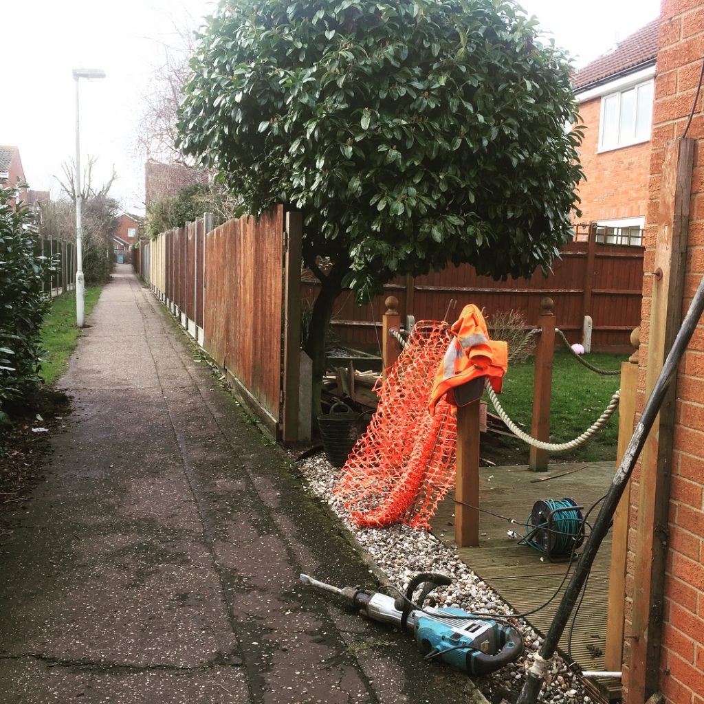 Garden Fencing Installation and Repair