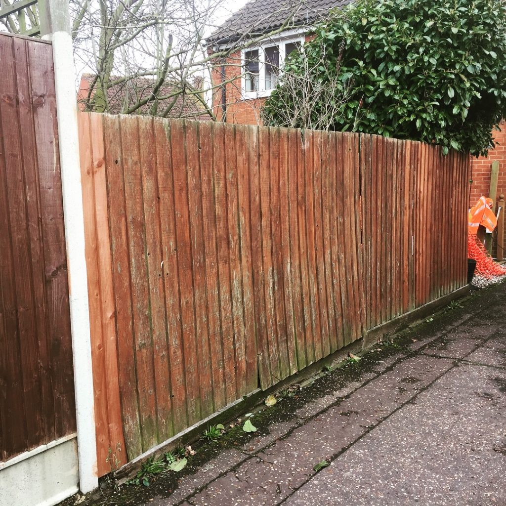 Garden Fencing Installation and Repair
