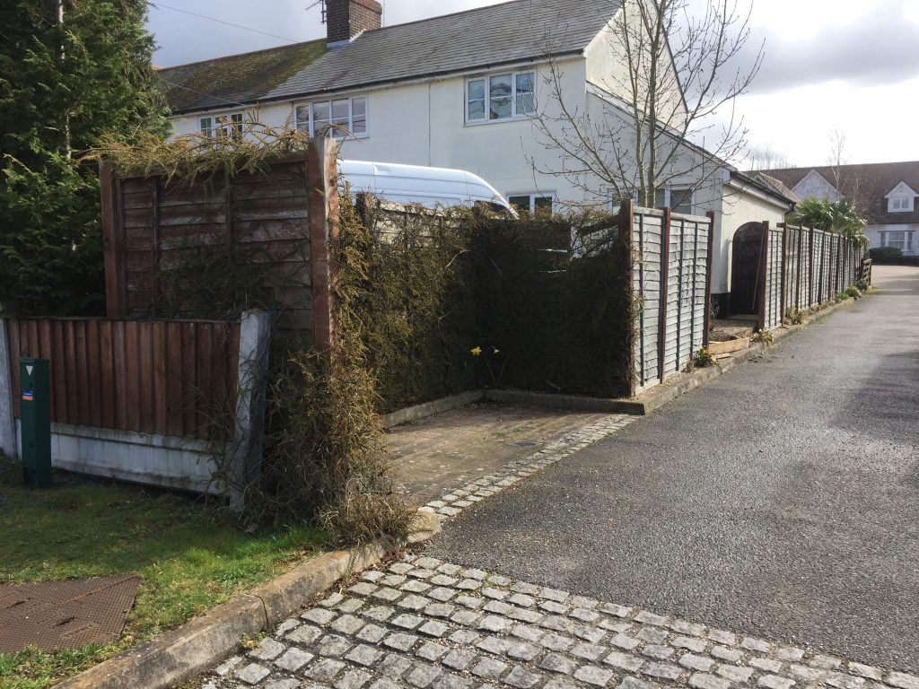 Garden Fencing Installation and Repair